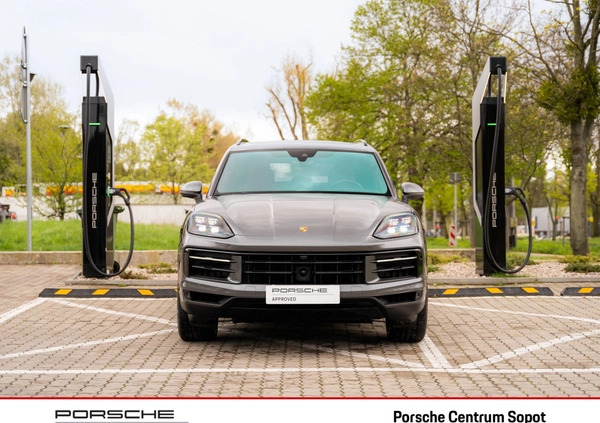 Porsche Cayenne cena 754422 przebieg: 18000, rok produkcji 2023 z Szlichtyngowa małe 781